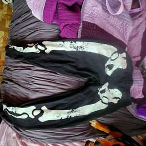 Hot Topic Skeleton Leggings